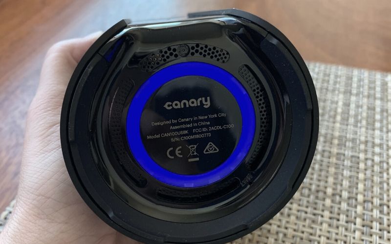 bottom of canary pro showing blue light circle